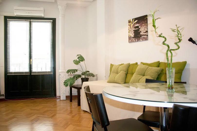 Gran Via Sol Apartamentos Madrid Phòng bức ảnh